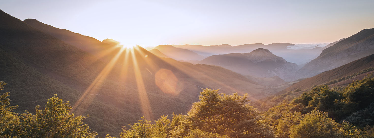 photo of sunrise over east tennessee mountain range near covenant health