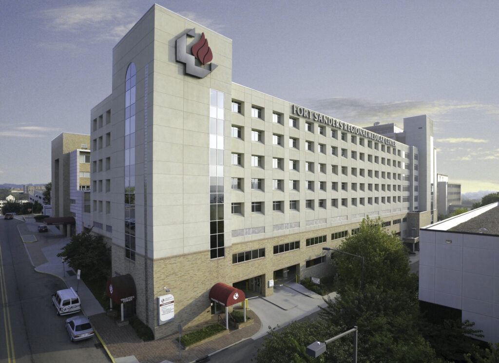 exterior building view of Fort Sanders Regional Medical Center