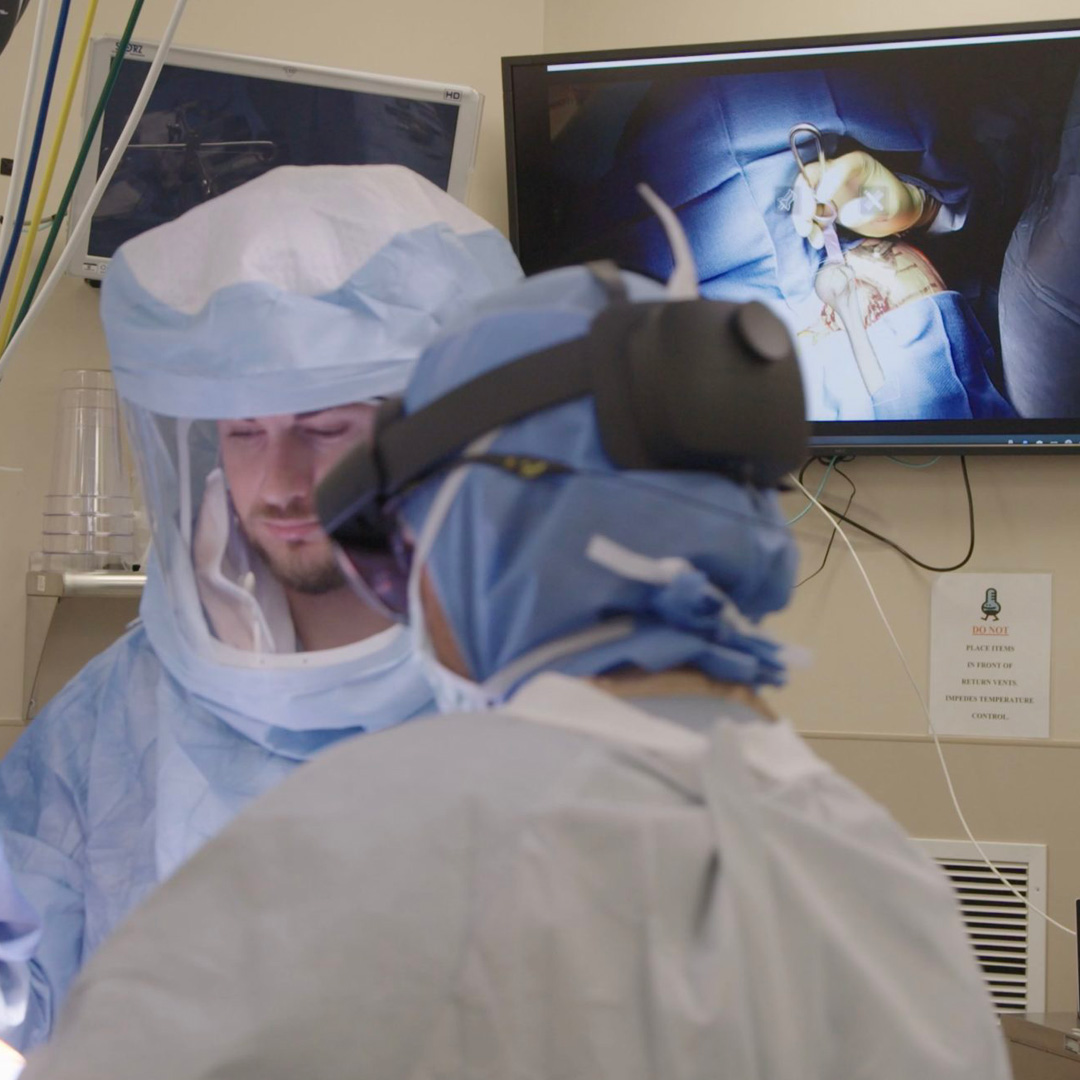 Shoulder Surgery “Goes 3D” Covenant Health