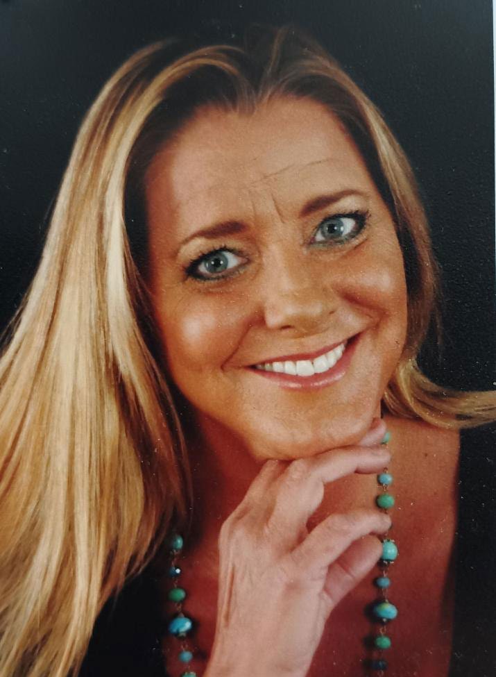 0813-4406 WSSN Lori Lane Botero Story Run Date 3.29-2 Head shot of Lori Lane