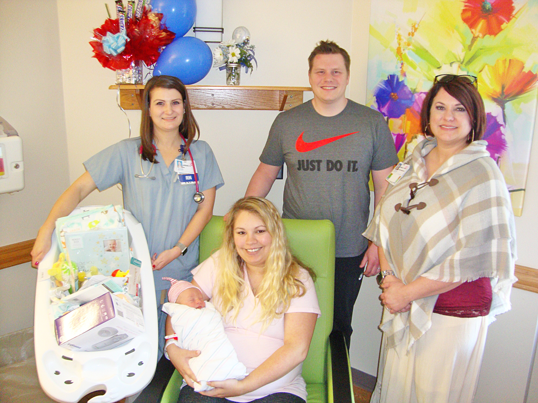 John and Anndrea Cruse celebrate the birth of their first child - and Methodist Medical Center's first baby of 2018 - with an "amazing" experience.