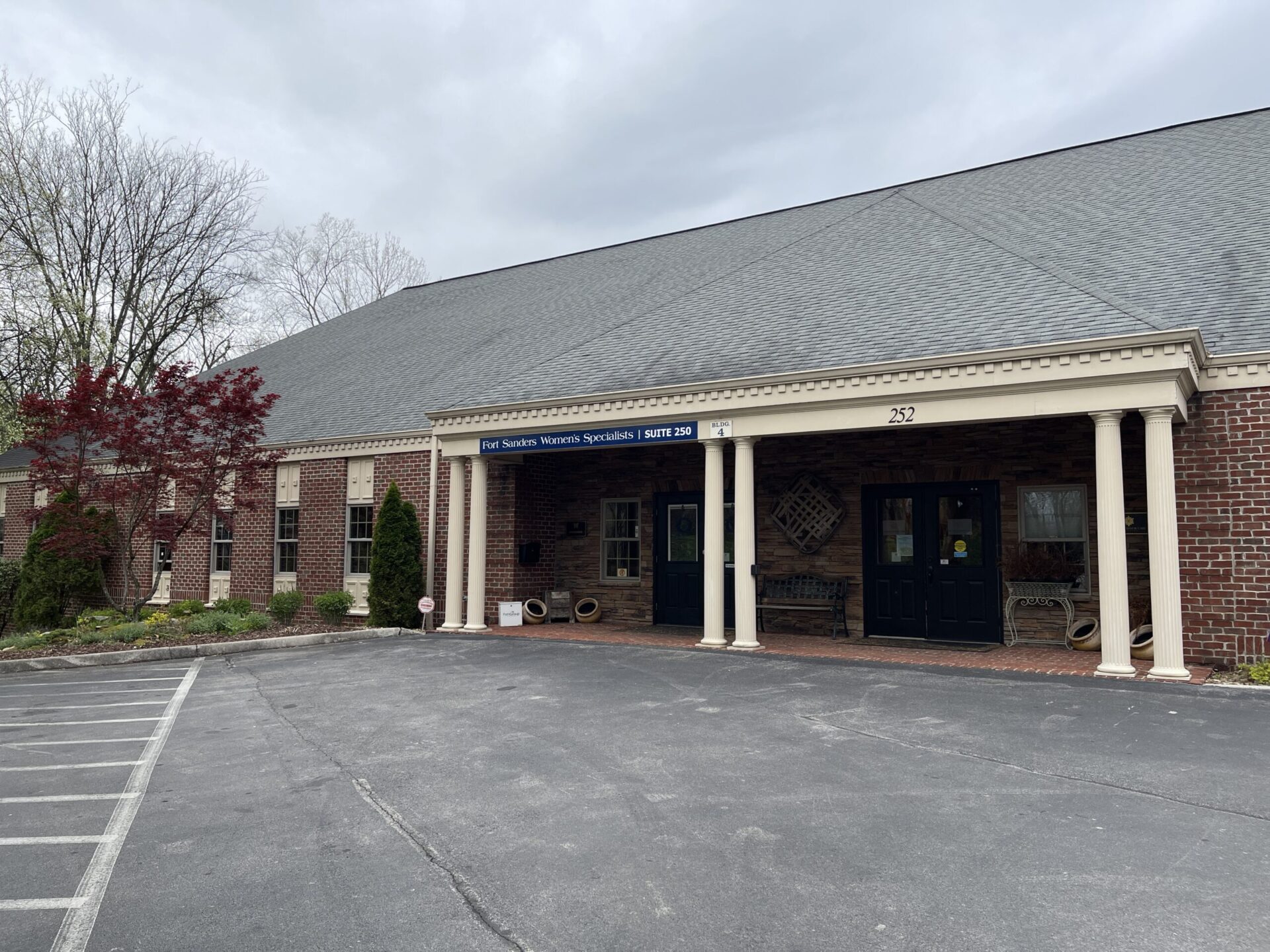 Exterior photo of Fort Sanders Women's Specialists of Blount County