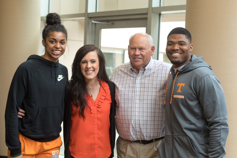Coach Fulmer and student athletes visit cancer patients at Thompson Cancer Survival Center. 