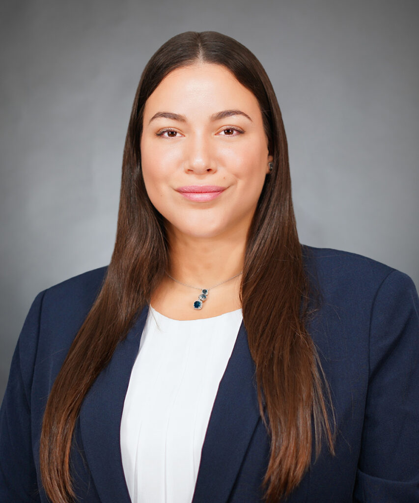 Isabelle Marie Soares Smith headshot resident