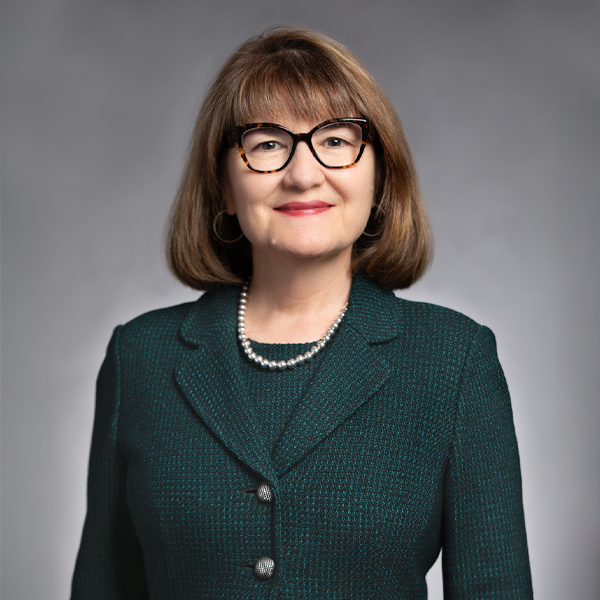 Ruth Fisher headshot.